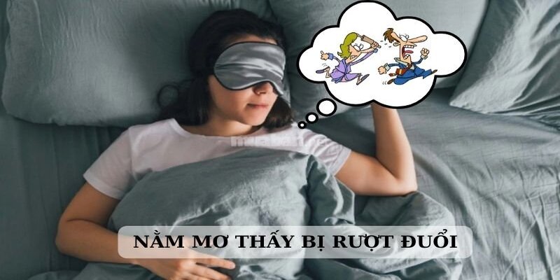 nam-mo-thay-bi-ruot-duoi-lo-au